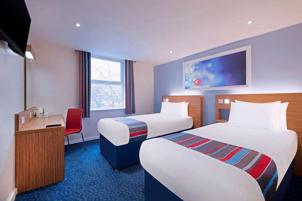 Travelodge Derry Pokoj fotografie